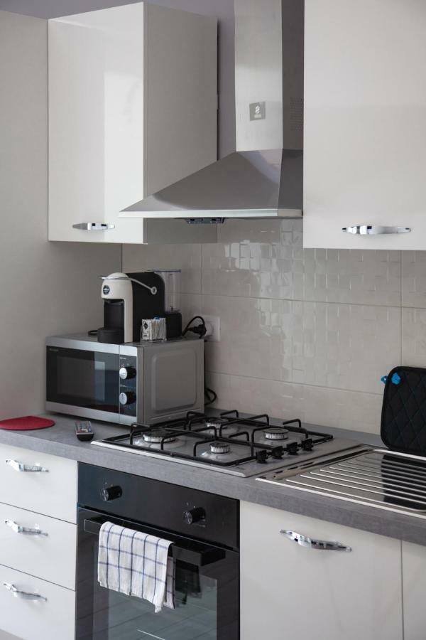 House 103 Rent Apartment Capo dʼOrlando Exterior foto